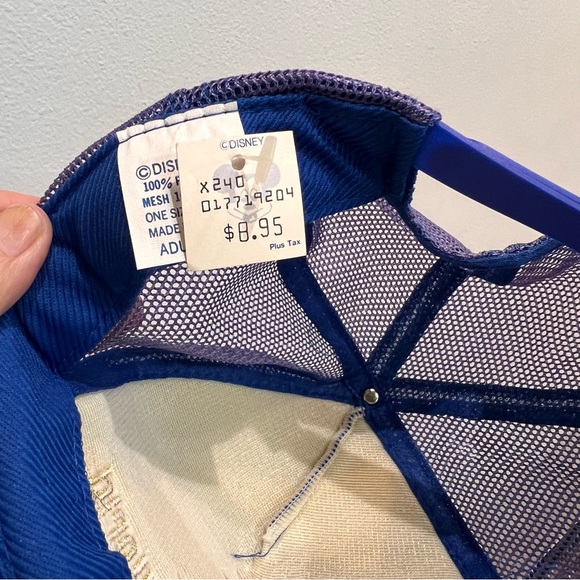 Vintage Walt Disney World Hat Deadstock - Picture 8 of 8